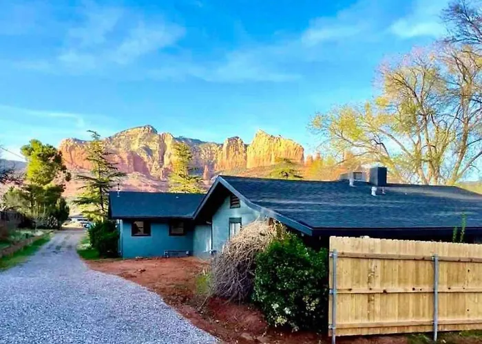 Ferienhaus Quaint 1 Bedroom Unit With Hottub In Uptown *
